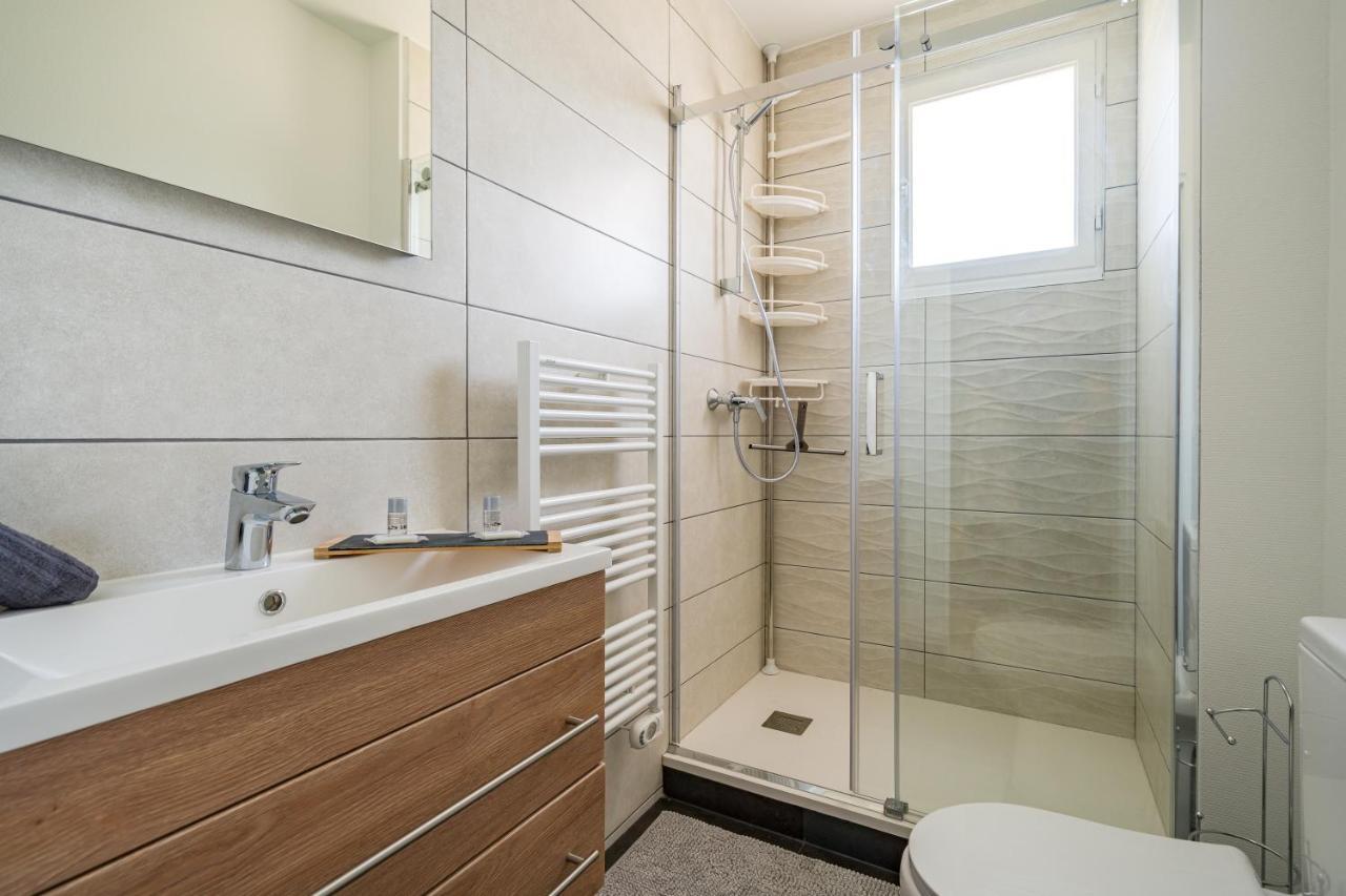L'Eugene - 10Min Du Rer B Le Bourget, Parking, Wifi Apartman Drancy Kültér fotó